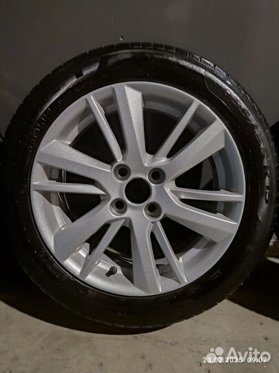 Pirelli Cinturato P1 185/55 R15