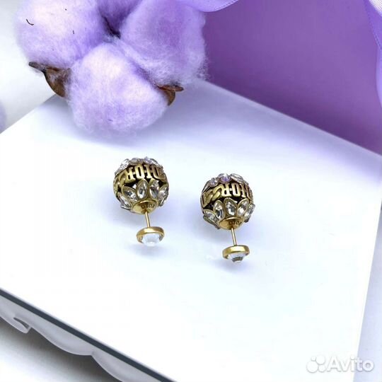 Бижутерия диор