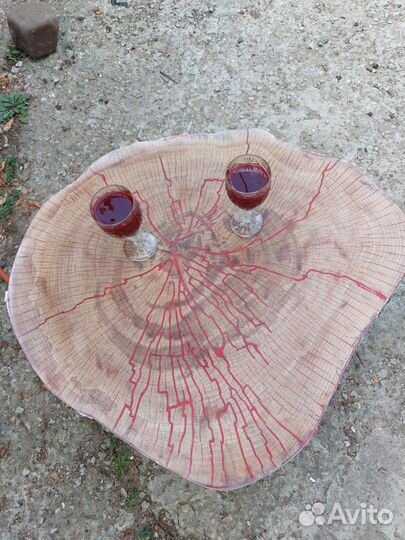 Дубовый стол