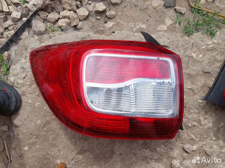 Задний фонарь рено логан 2