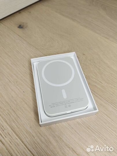Magsafe battery pack iPhone/беспроводная зарядка