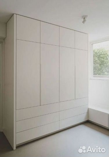 Шкаф на заказ для дачи