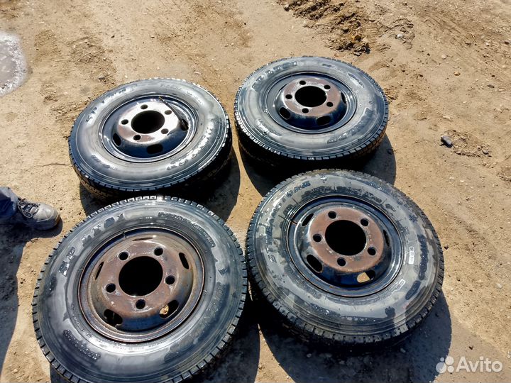 Грузовая резина на 15