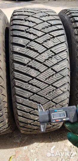 Goodyear Ultragrip Ice Arctic 205/55 R16