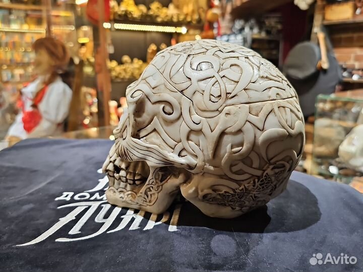 Череп Кельцкий шкатулка Nemesis now