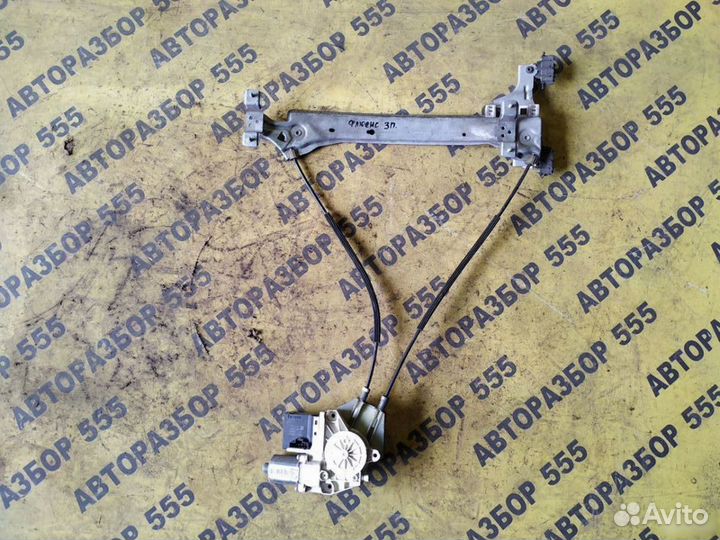 Renault Fluence Стеклоподъемник электр. задний R