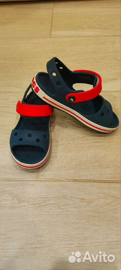 Сандали crocs c 10