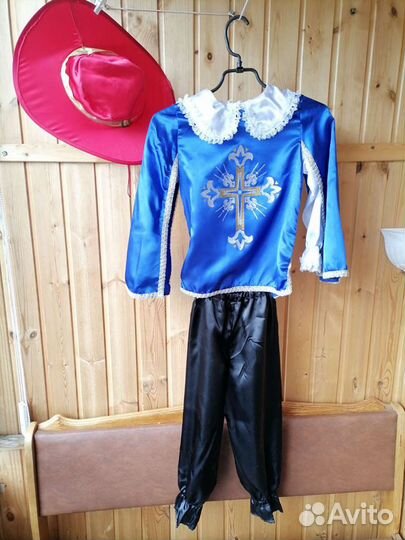 Прокат Медведь, Мушкетер, Гусар, Заяц, берет вдв