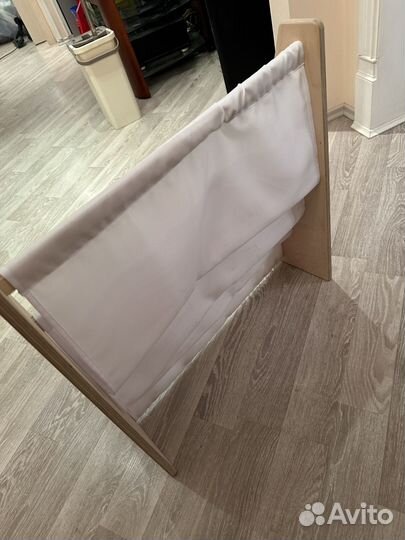 Книжная полка напольная монтессори