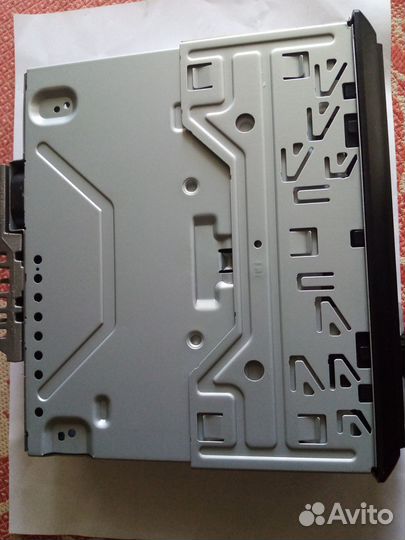 Магнитола Pjoneer MVH-150UB