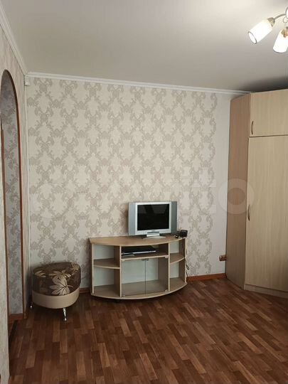 2-к. квартира, 54 м², 1/9 эт.