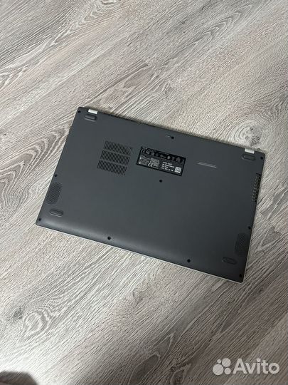 Asus 2021 FullHD/Pentium Gold 10-gen/SSD