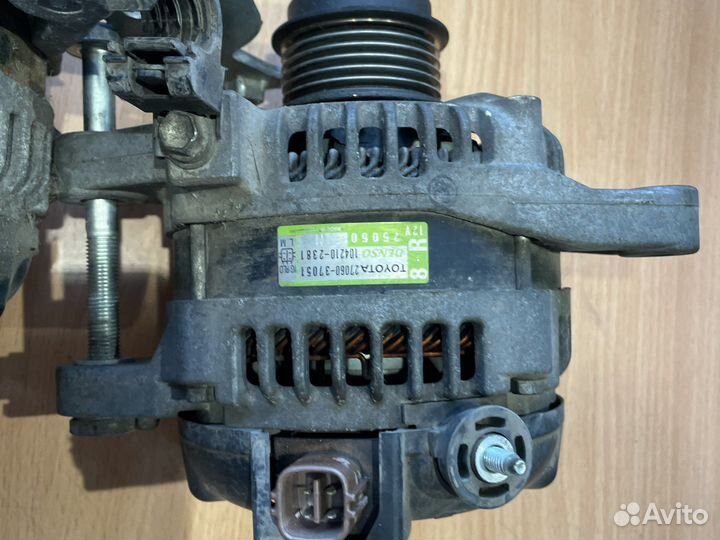 Генератор тойота рав 4 2.0 3ZR 2011 год