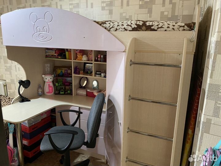 Двухъярусная кровать бу с матрасам