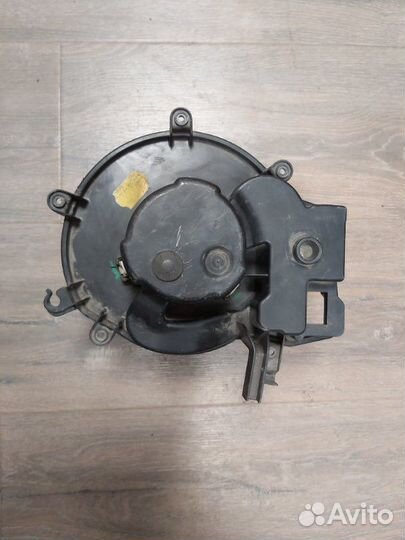 Вентилятор отопителя Mercedes G 320 4X4 463