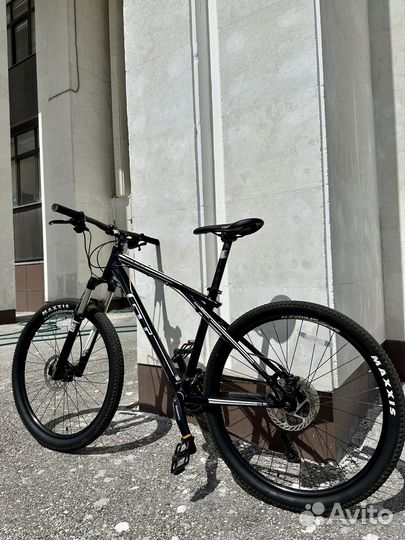 Велосипед GT Avalanche 1.0
