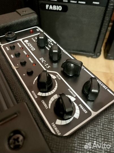 Бас гитара + комбик моделирующий