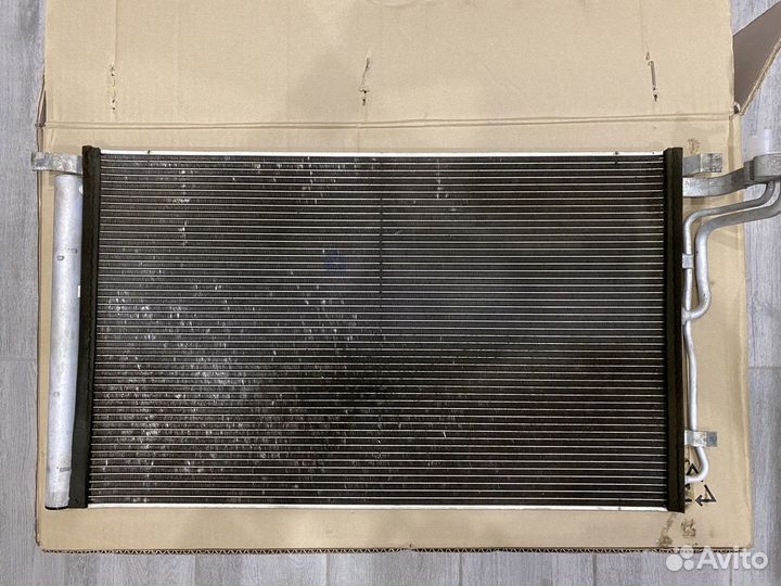 Радиатор кондиционера KIA 97606-J7000