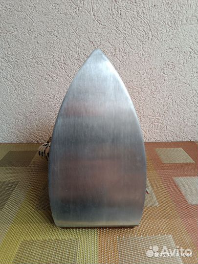 Утюг с терморегулятором