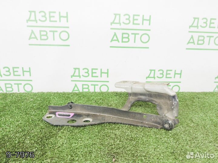 Петля капота Volvo S40