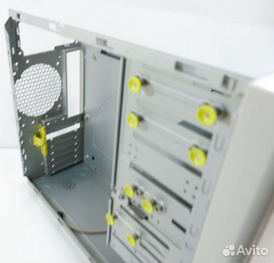 Корпус Miditower inwin C588 white ATX