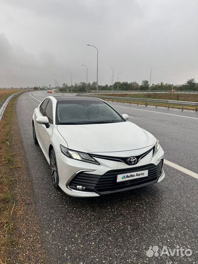 Toyota Camry 2.5 AT, 2022, 18 000 км