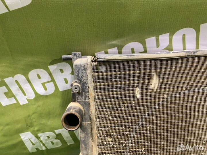 Радиатор охлаждения двигателя Renault Logan LS0