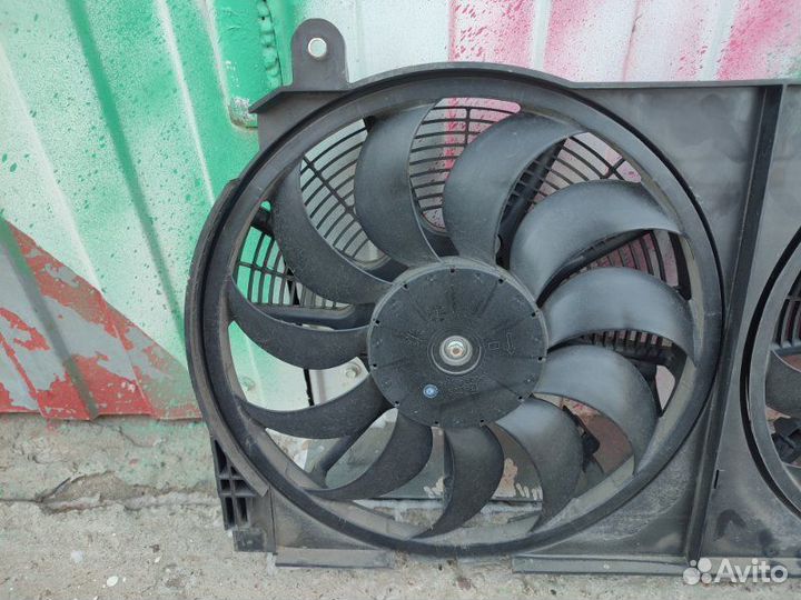 Диффузор передний Nissan Leaf AZE0-061302 EM57