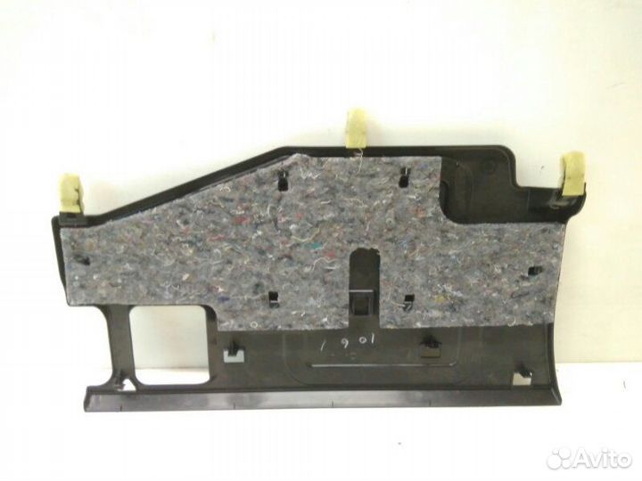 Накладка панели приборов передняя правая Lexus Lx