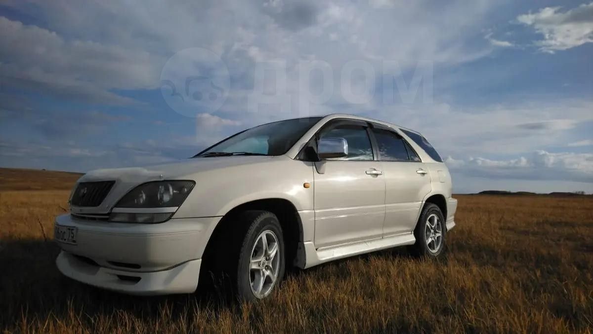 Toyota Harrier: фото владельца