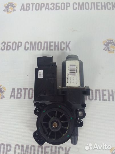 Моторчик стеклоподъемника Nissan Primera P12 (2001