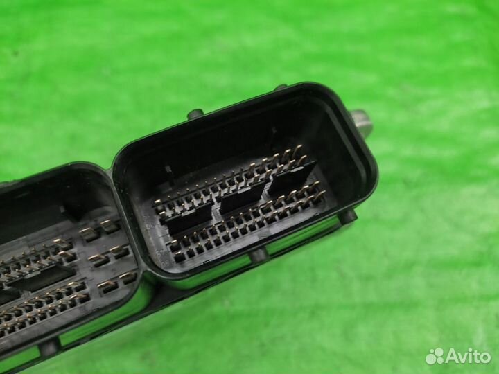 Блок управления двигателем Volkswagen Tiguan