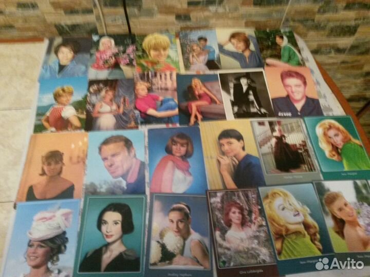 Открытки с артистами