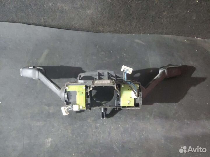 Переключатель подрулевой в сборе Skoda Octavia a7