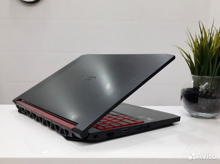 Игровой ноутбук Acer Nitro 5
