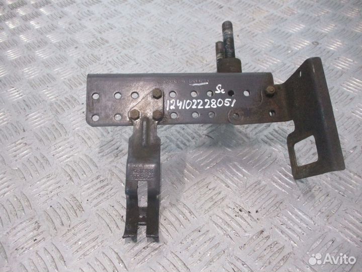 Кронштейн крепления клапана ограничения давления S