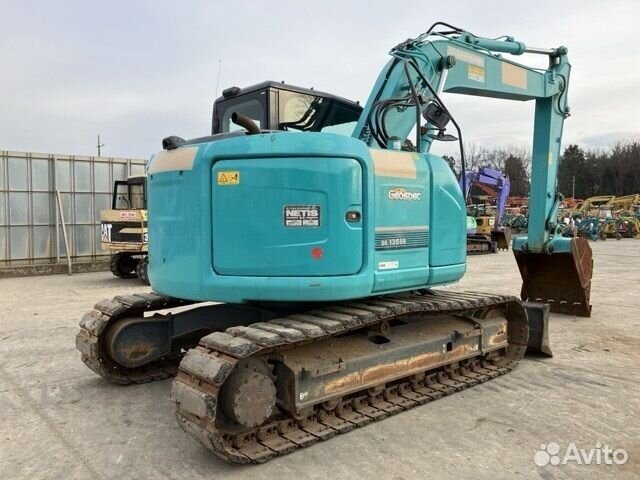 Гусеничный экскаватор Kobelco SK135SR, 2015