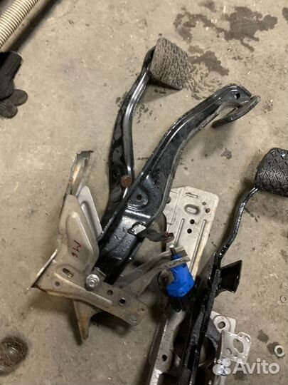 Педаль тормозок Мазда 6 GJ