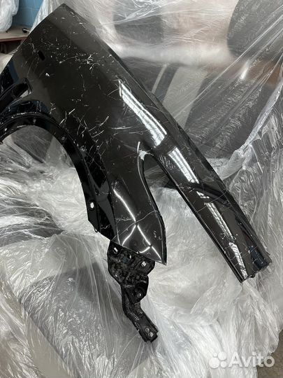 Infiniti QX70,FX35 Переднее Правое Крыло Оригинал
