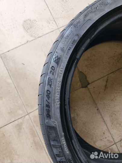 Michelin Pilot Sport 4 245/40 R20
