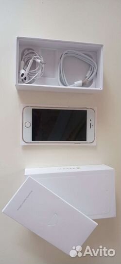 Телефон iPhone 6