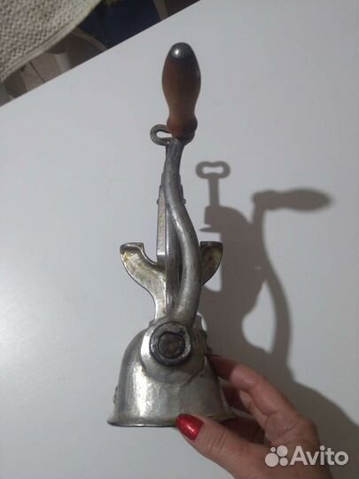 Чугунная мясорубка Касли