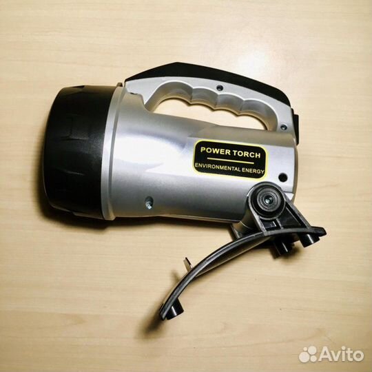 Фонарь аккумуляторный