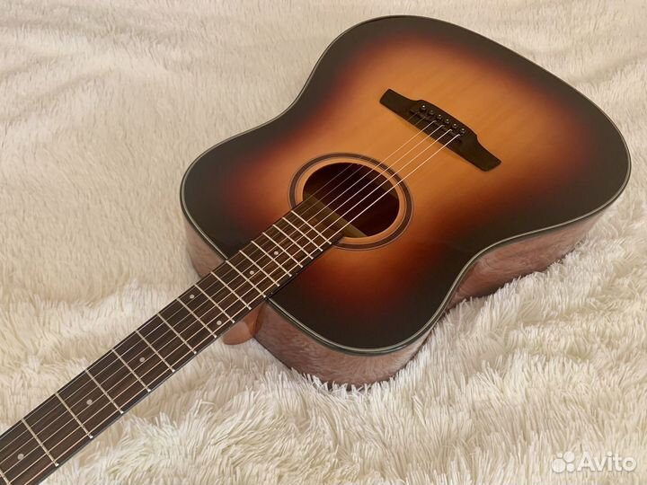 Акустическая гитара Crafter