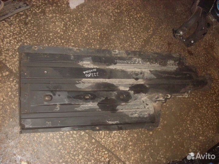 Защита днища правая (Subaru Outback)