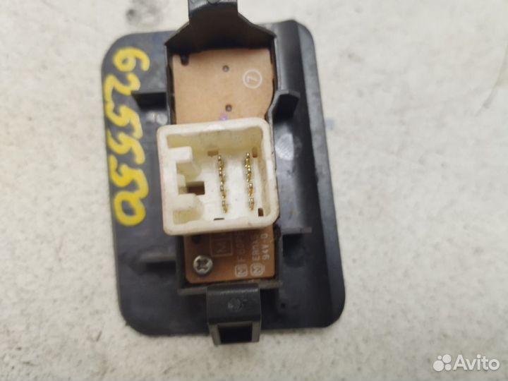 Кнопка Лексус RX 2