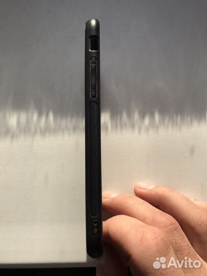 Чехлы для iPhone 7/8/SE2020/X