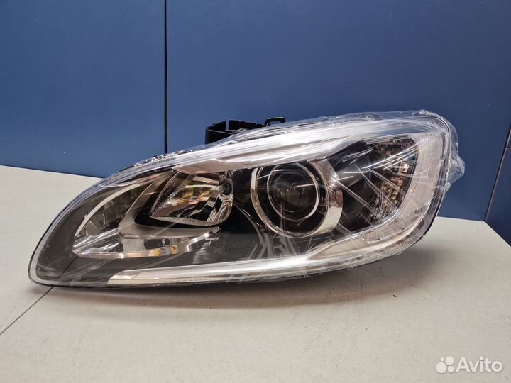 Фара левая Volvo V60 (V60 Cross Country) 2010-2018