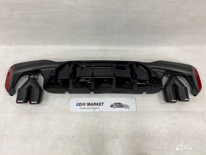 M5 диффузор BMW G30 карбон насадки