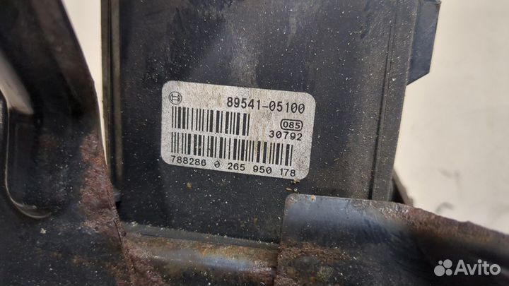 Блок абс, насос Toyota Avensis 2, 2007